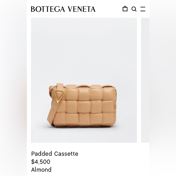 BOTTEGA VENETA PADDED CASSETTE STYLE PURSE does not bear any logos of designer - Picture 7 of 7